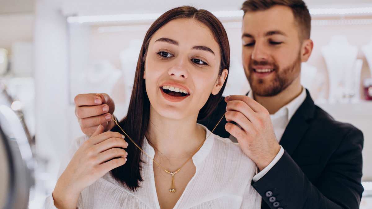 How to Surprise Your Partner with the Perfect Jewelry Gift